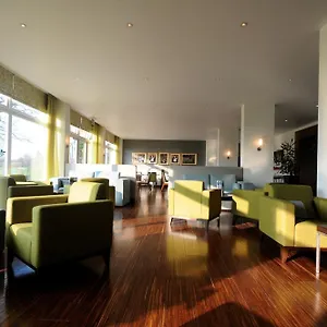 Humber Royal Hotel