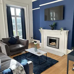 Luxury 2 Bedrooms, Pelham 2 Apartment